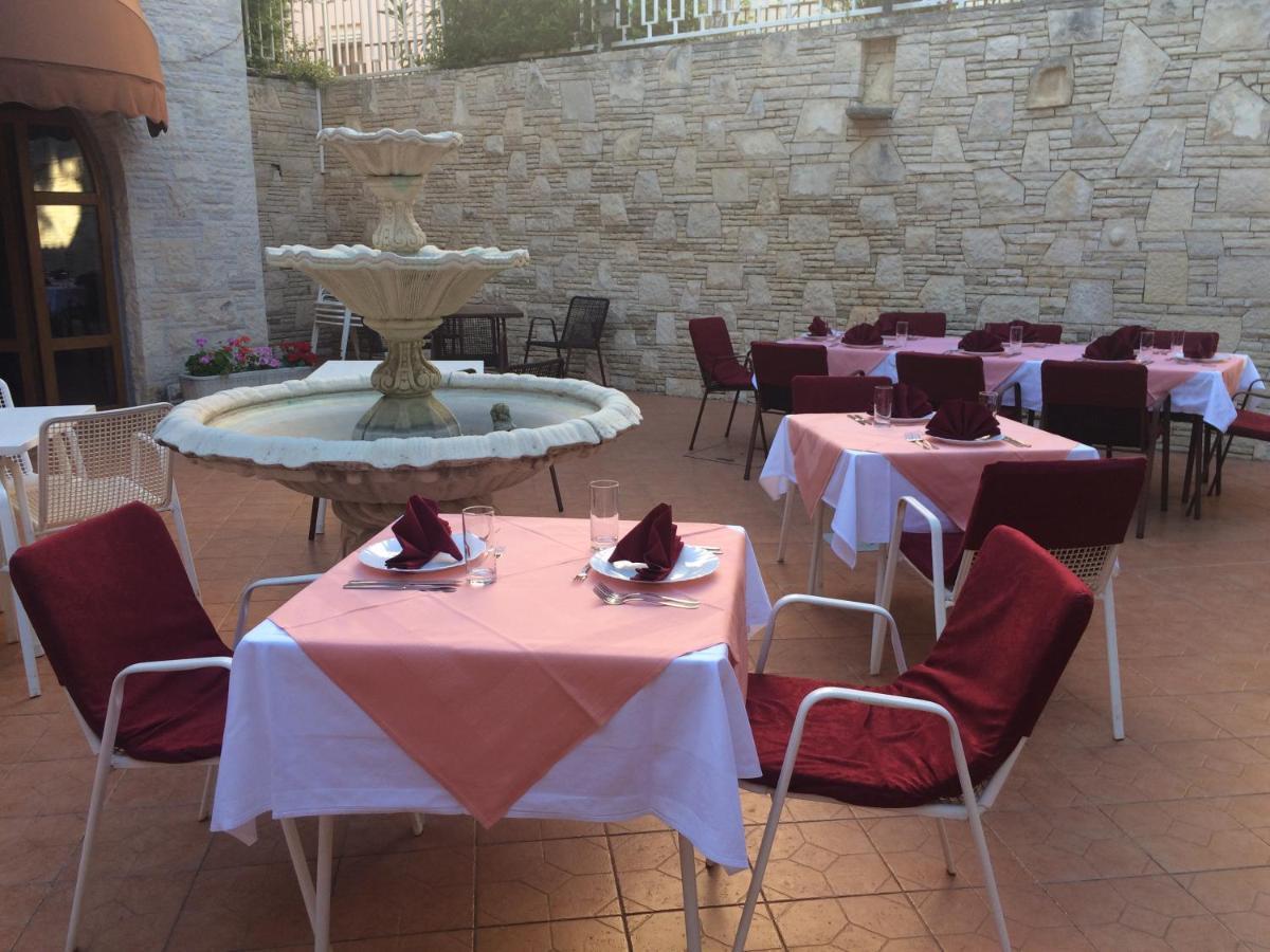 Bed and Breakfast Vila Albatros Rovinj Zewnętrze zdjęcie