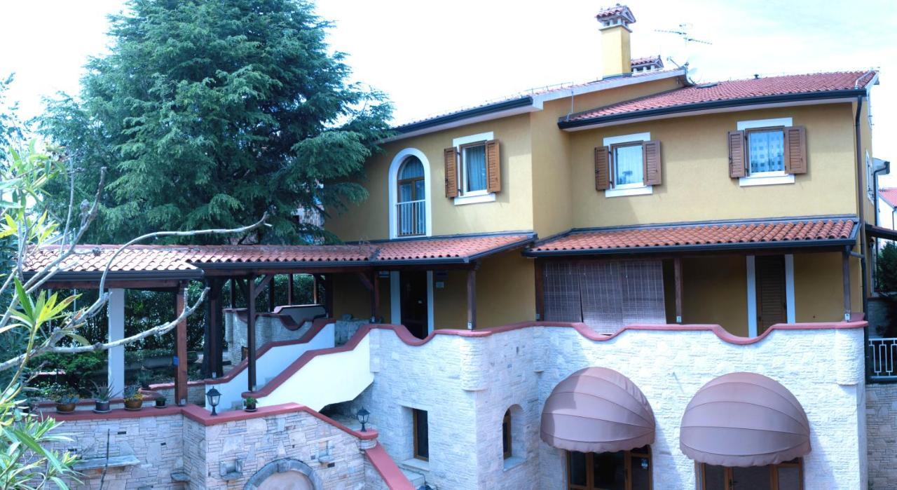 Bed and Breakfast Vila Albatros Rovinj Zewnętrze zdjęcie
